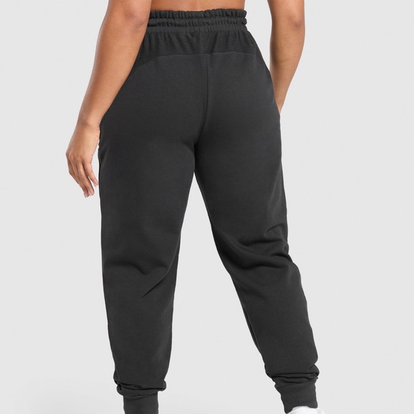 Gymshark Black Power Joggers for Women - Picture 2 of 8
